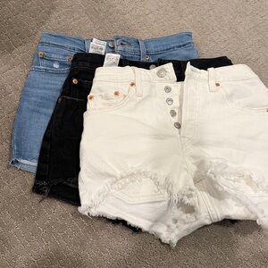 Lot of 3x Levi's Frayed Hem Denim Shorts